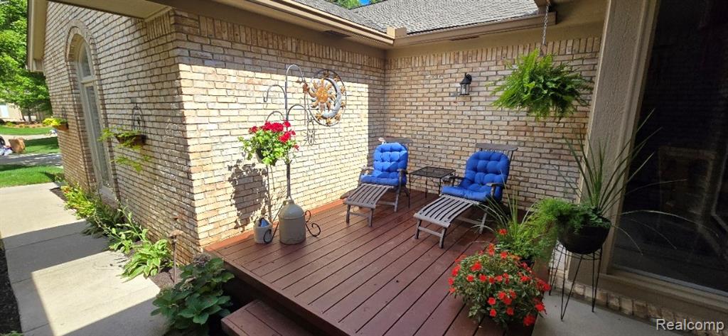 43103 W Kirkwood Drive, Clinton Twp, MI 48038 — Photo 23