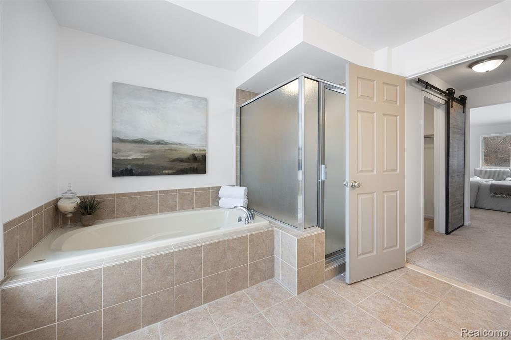 57351 Blossom Valley Trail, New Hudson, MI 48165 — Photo 18