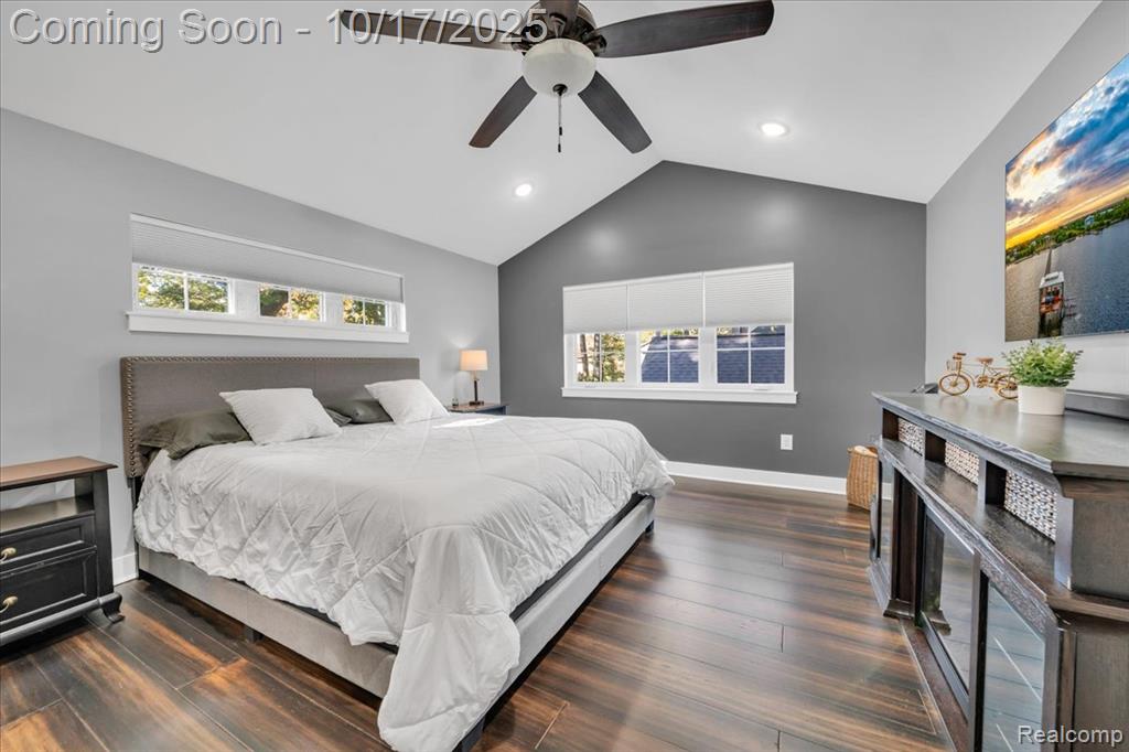 818 Longfellow Avenue, Royal Oak, MI 48067 — Photo 31