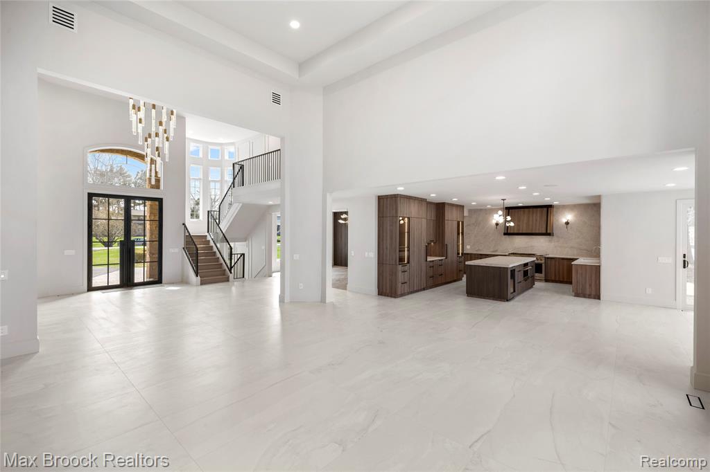 1888 W Tahquamenon Court, Bloomfield Hills, MI 48302 — Photo 9