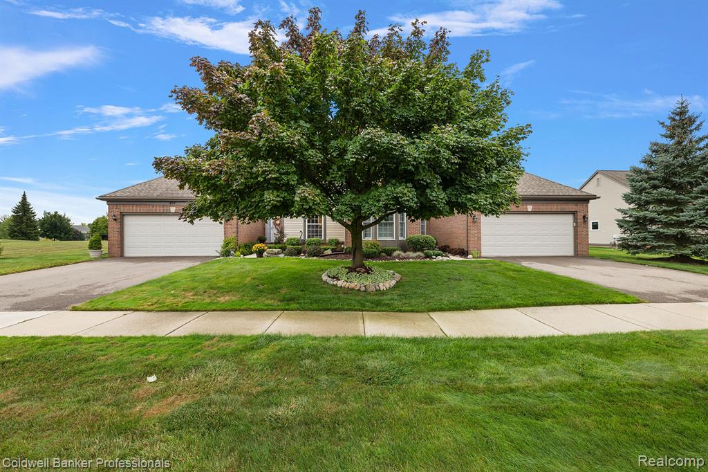 451 GOLF VILLA Drive, Oxford, MI 48371 — Photo 3