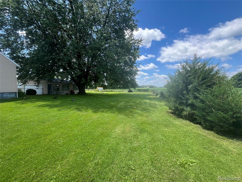 6860 Sheridan Road, Saginaw, MI 48601 — Photo 5