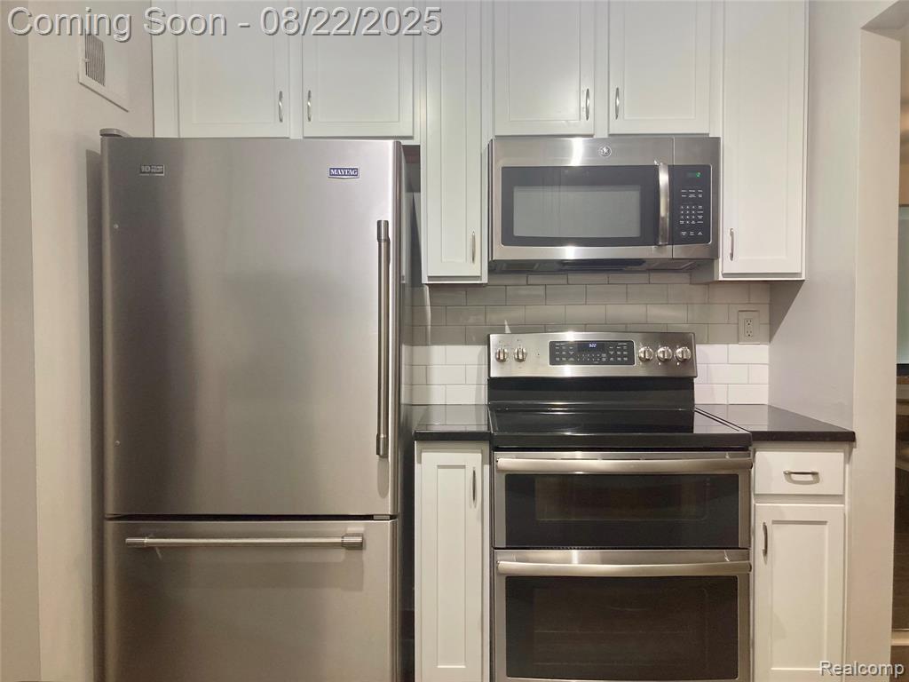 1545 S Hill Boulevard, Bloomfield Hills, MI 48304 — Photo 5