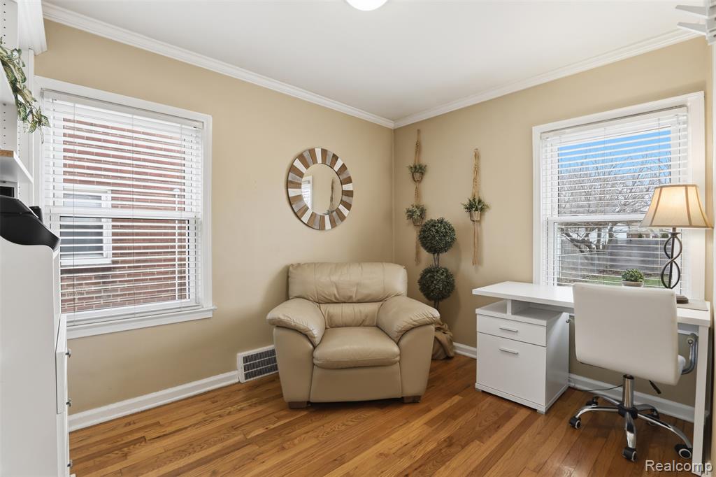 1906 Oxford Road, Grosse Pointe Woods, MI 48236 — Photo 14