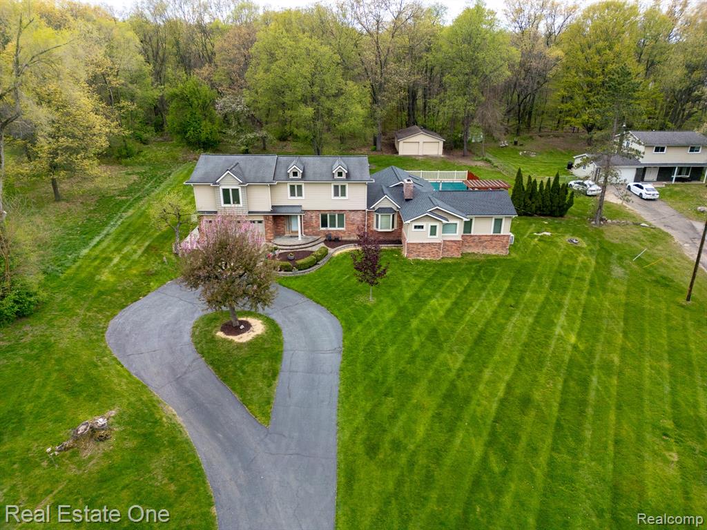 9243 Sherwood Drive, Davisburg, MI 48350 — Photo 54