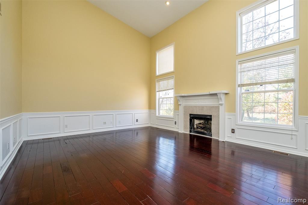 466 Ivy Lane, Troy, MI 48098 — Photo 16