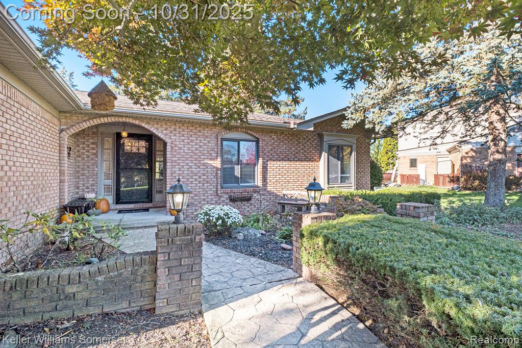4523 Harold Drive, Troy, MI 48085 — Photo 2