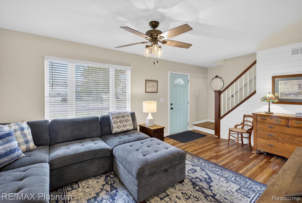 9825 Burson Drive, Brighton, MI 48116 — Photo 6