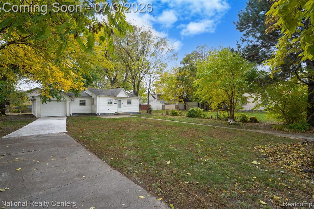 8104 Jackson Avenue, Warren, MI 48089 — Photo 2