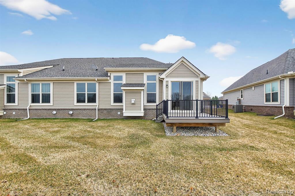 3736 Chatham Place, 6, Brighton, MI 48114 — Photo 29