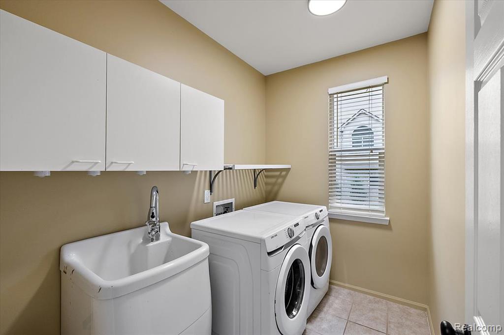 5390 Plantation Drive, Commerce Twp, MI 48382 — Photo 77