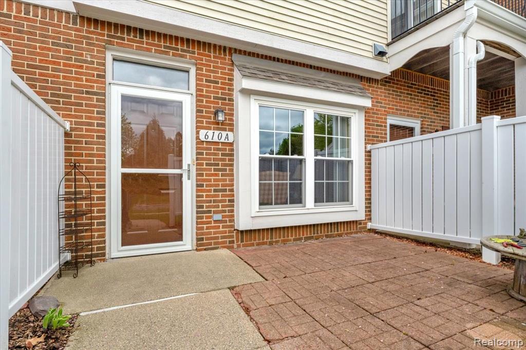 610 Belmonte Drive, Waterford, MI 48328 — Photo 4