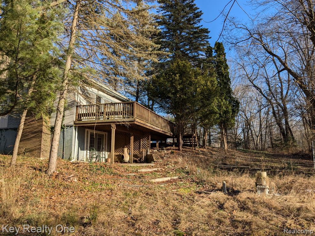 150 PORTER Lane, Leonard, MI 48367 — Photo 77