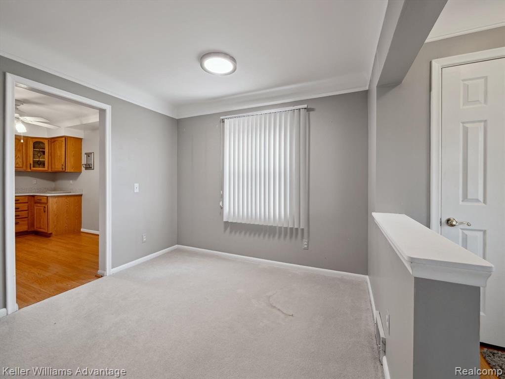 6634 HAWTHORNE Street, Garden City, MI — Photo 7