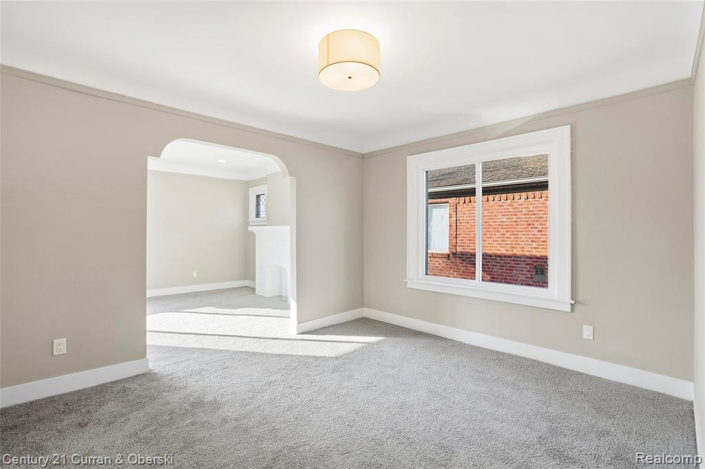 6640 Yinger Avenue, Dearborn, MI 48126 — Photo 23