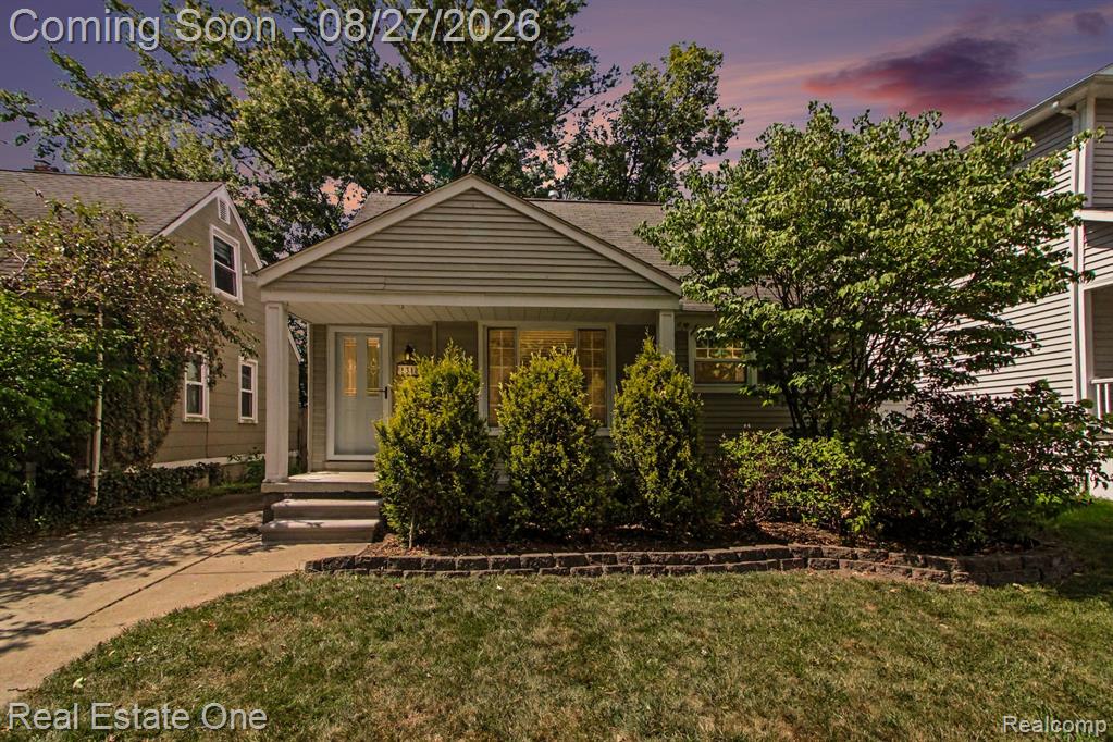 1318 Cherokee Avenue, Royal Oak, MI 48067