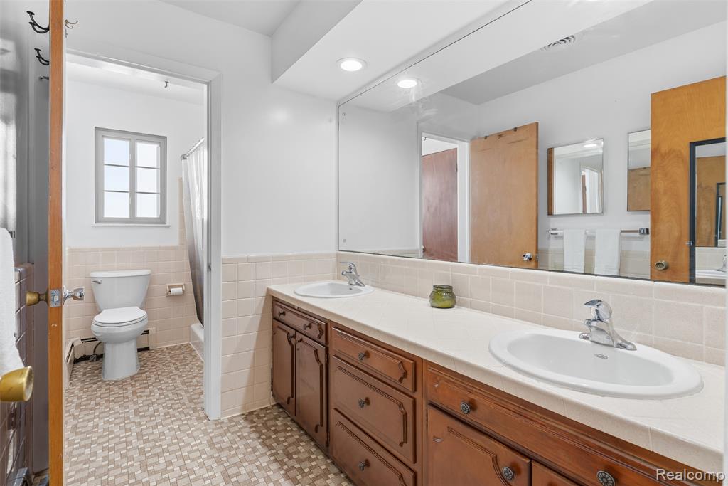 7476 Torrey Road, Swartz Creek, MI 48473 — Photo 15