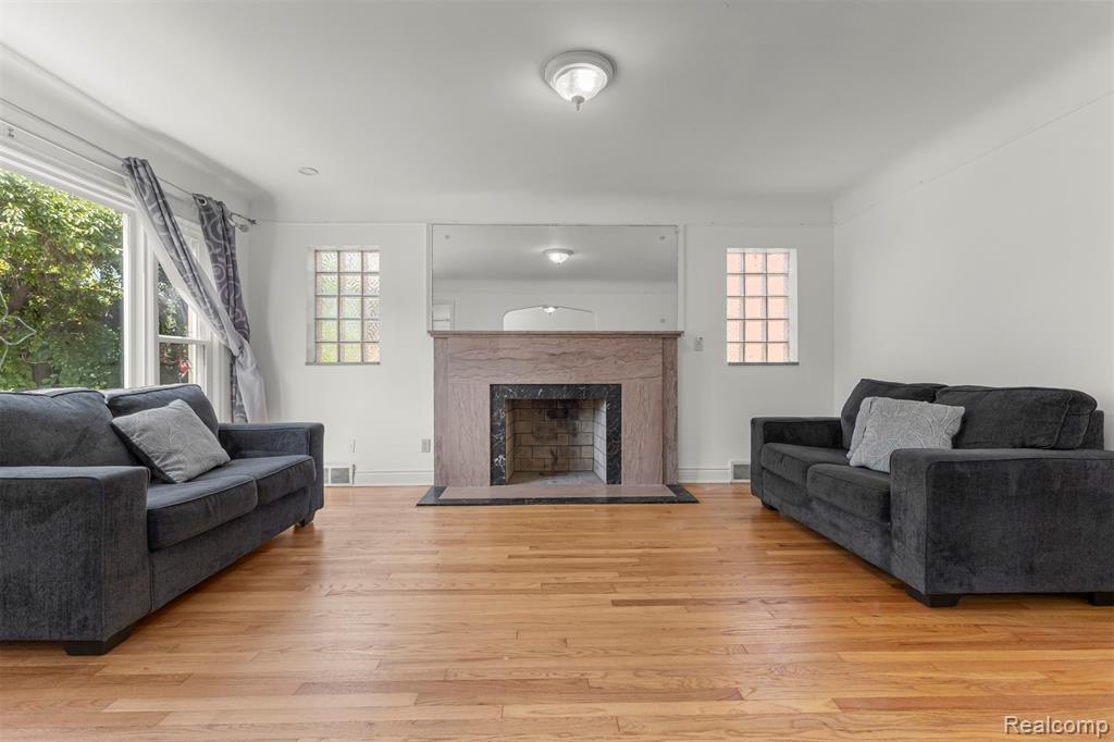 450 N Denwood Street, Dearborn, MI 48128 — Photo 6