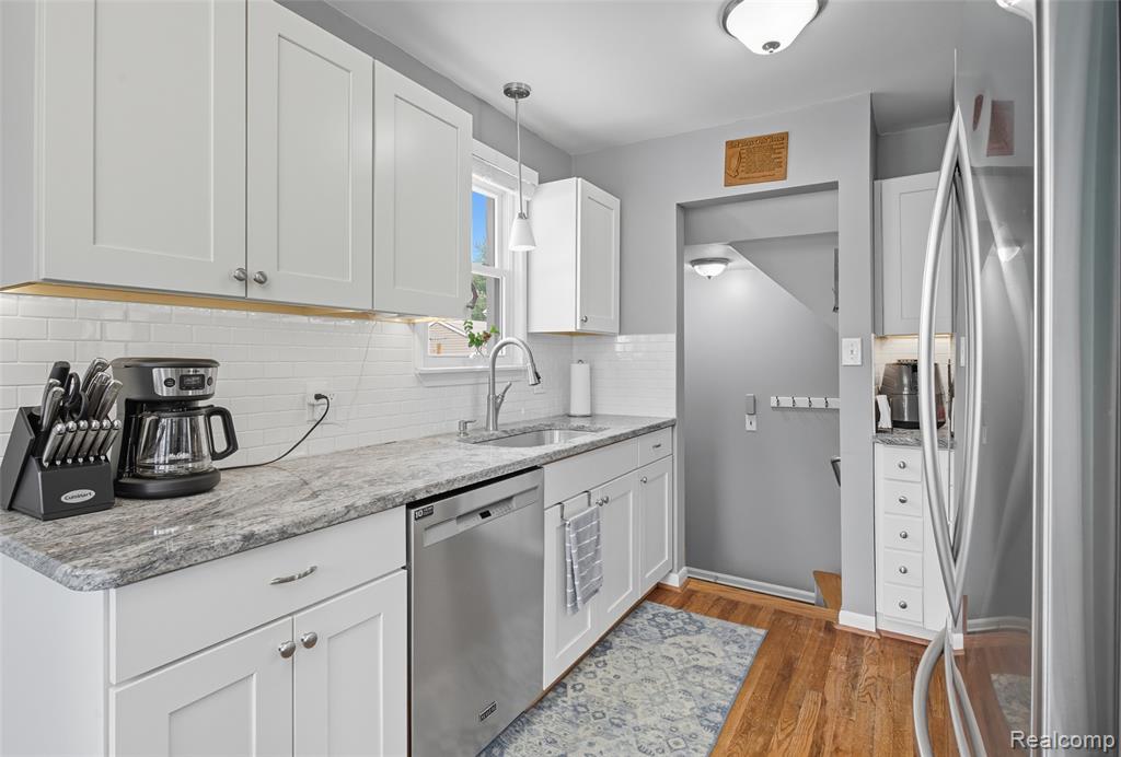4176 Cummings Avenue, Berkley, MI 48072 — Photo 10