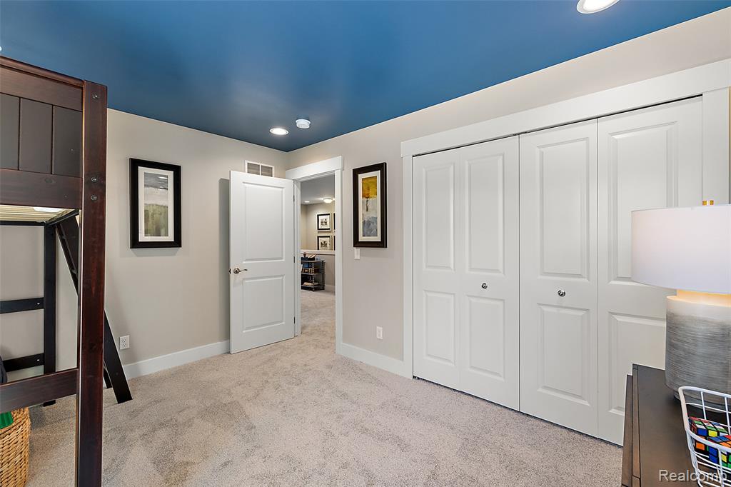 499 CANNONADE Loop, Howell, MI 48843 — Photo 34