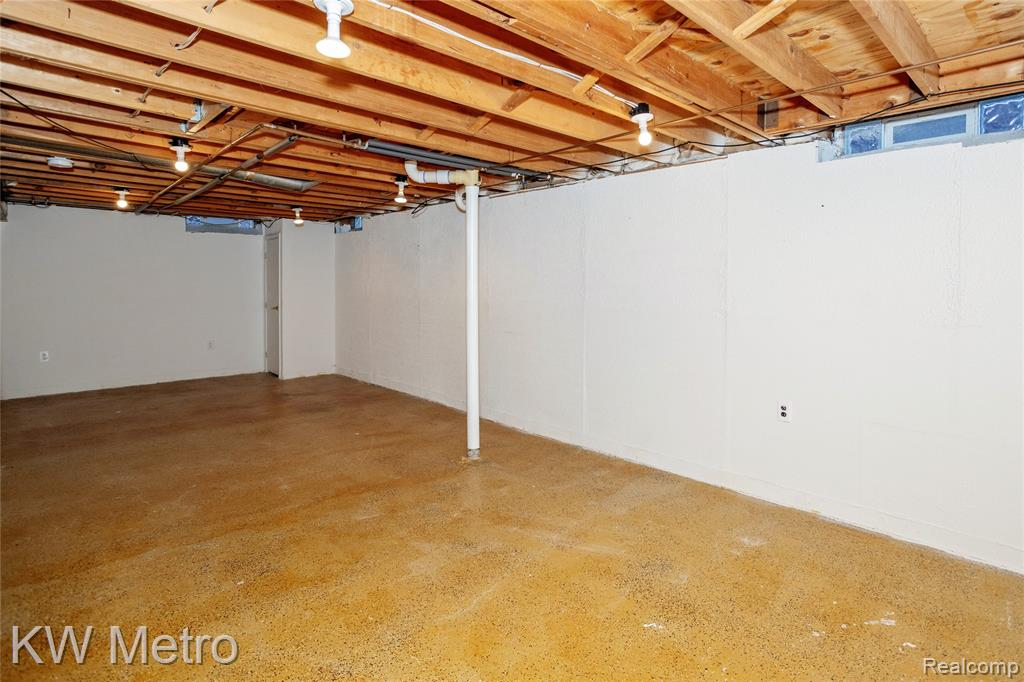 47420 Brent Court, Chesterfield, MI 48047 — Photo 21