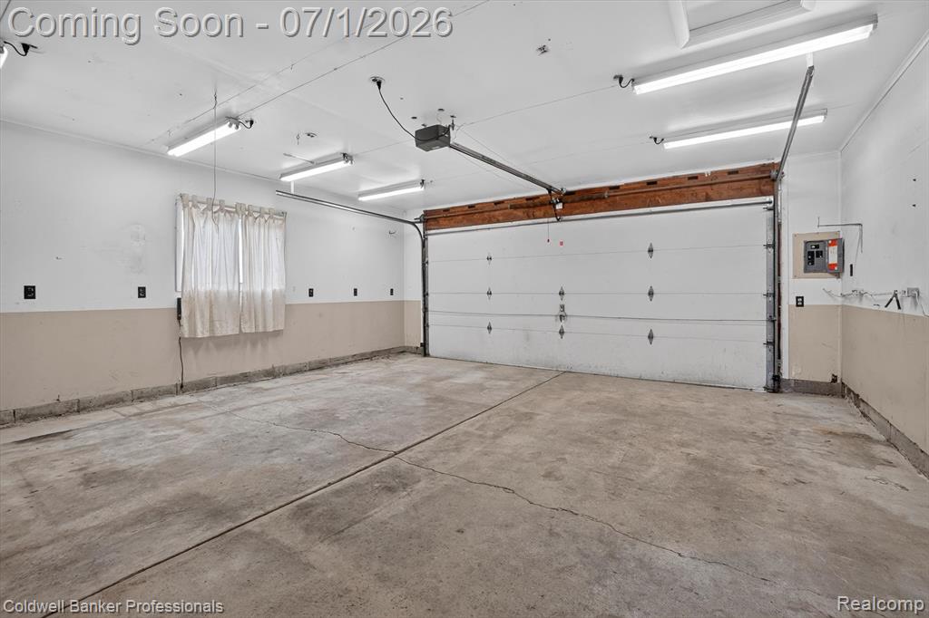 5410 Mancelona Drive, Grand Blanc, MI 48439 — Photo 30
