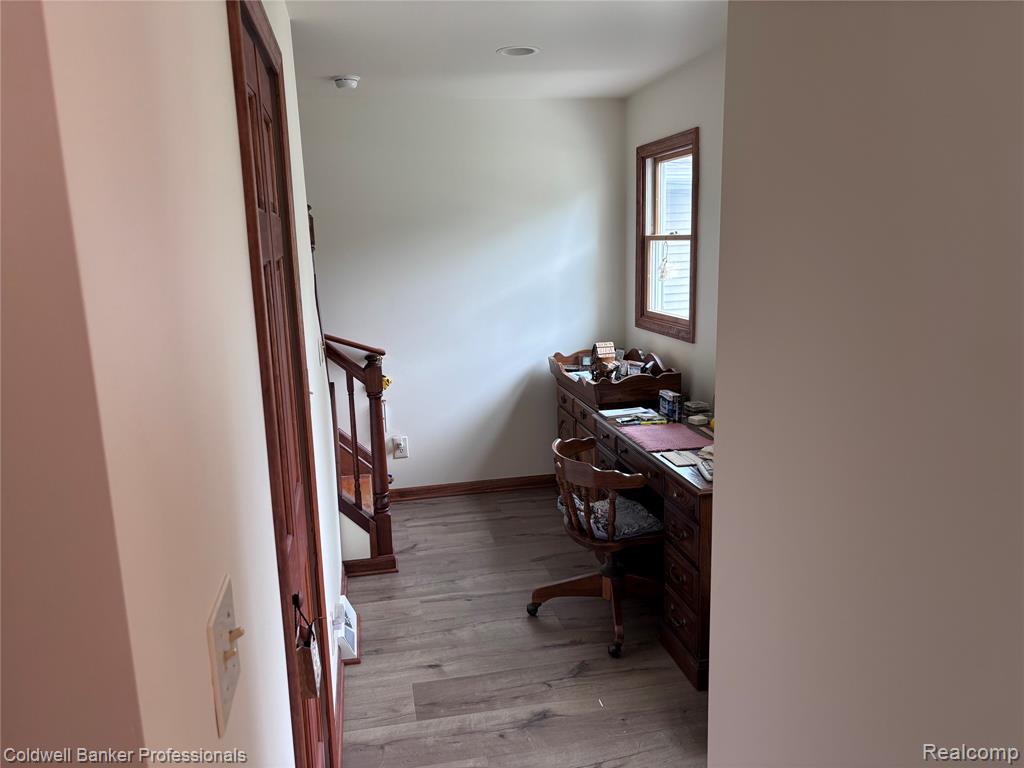 39883 Duluth Street, Harrison Township, MI — Photo 37
