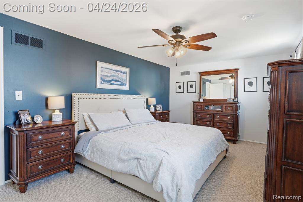 14820 Talbot Street, Oak Park, MI 48237 — Photo 21