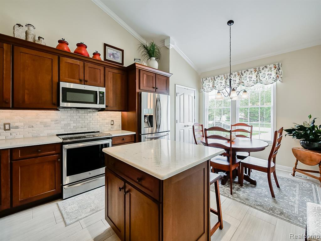 44415 Aspen Ridge Drive, Northville, MI 48168 — Photo 27