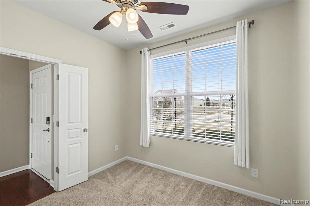 9444 Saint Andrews Drive, Grand Blanc, MI 48439 — Photo 11