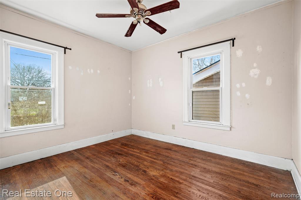 2965 FISCHER Street, Detroit, MI 48214 — Photo 14
