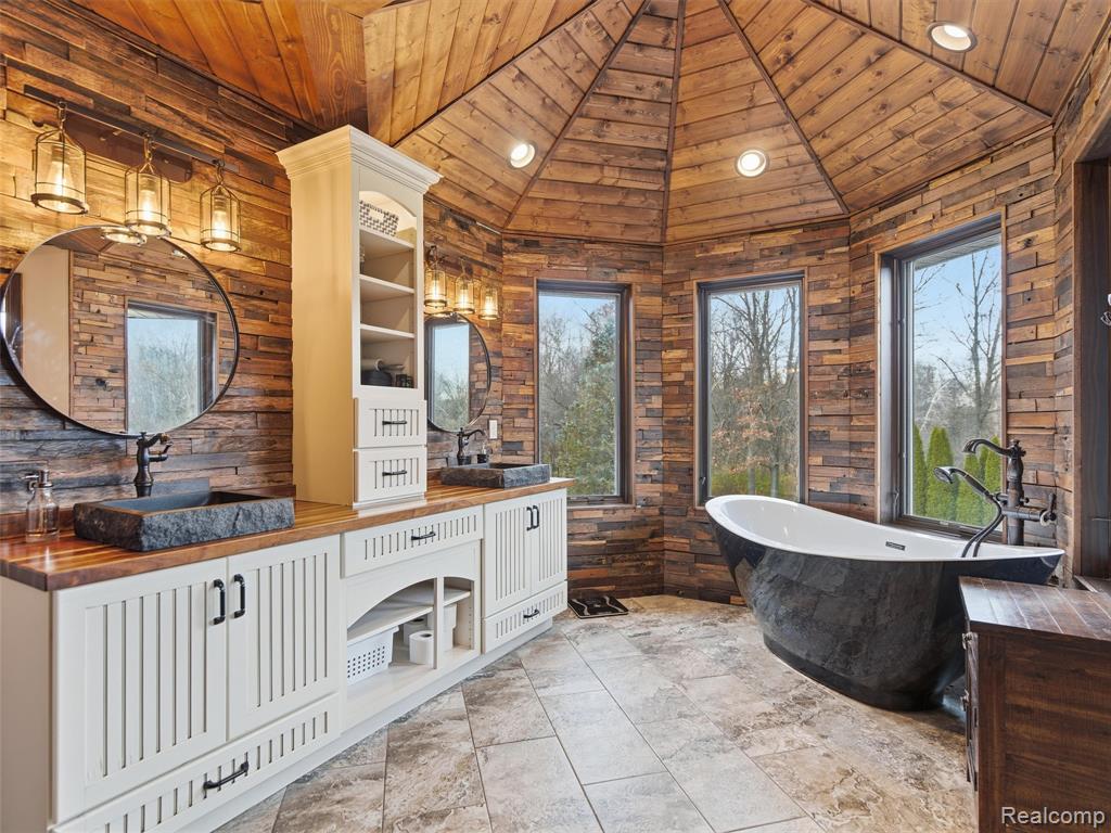 3316 W Newark Road, Lapeer, MI 48446 — Photo 45