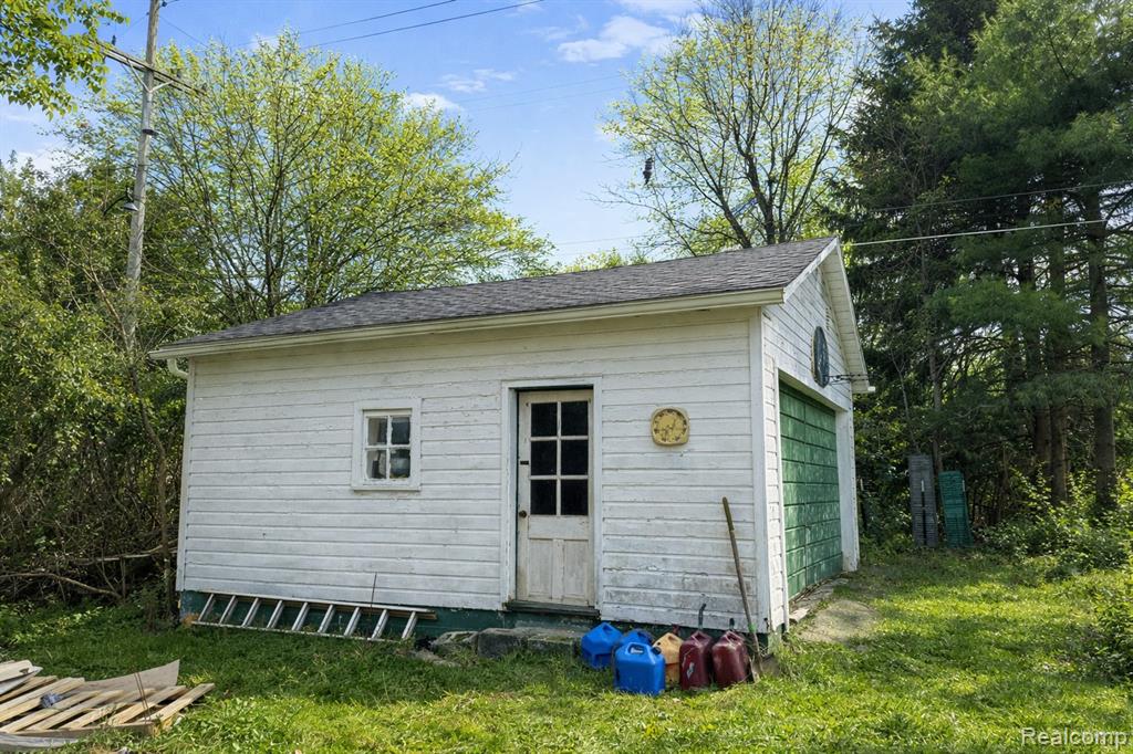 124 E High Street, Metamora, MI 48455 — Photo 4