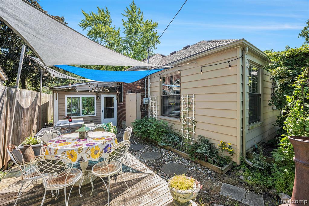 964 W Marshall Street, Ferndale, MI 48220 — Photo 20