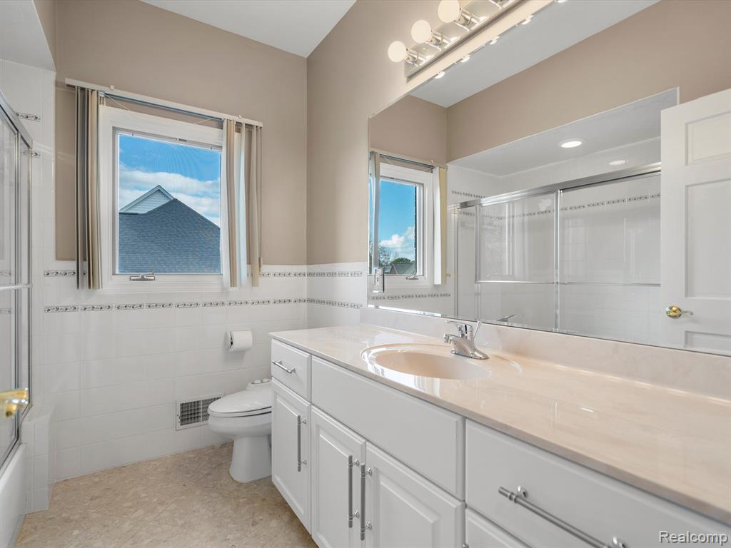 5914 LAKEVIEW Drive, Washington, MI — Photo 42