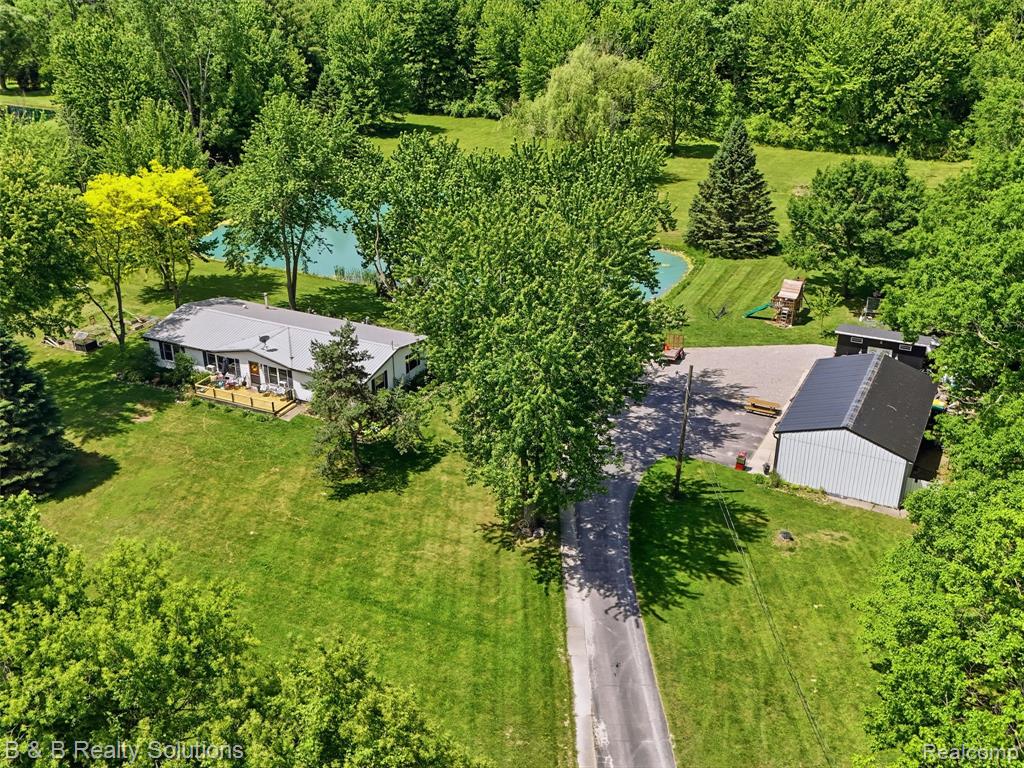 60455 Bates Road, New Haven, MI 48048 — Photo 12
