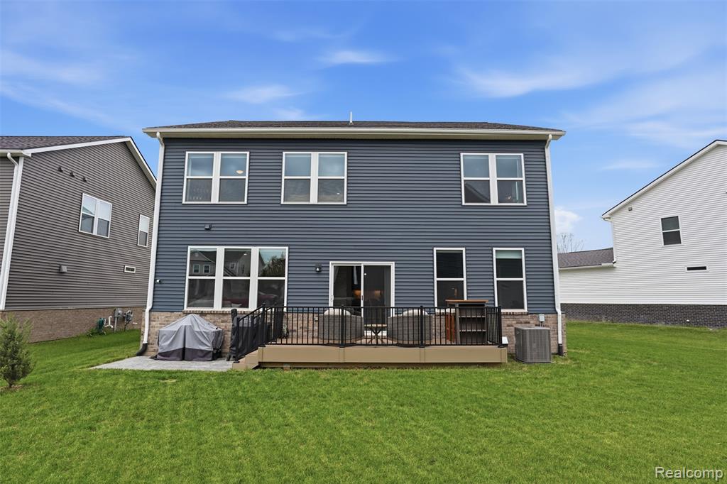 6111 Kingsley Court, Clarkston, MI — Photo 37