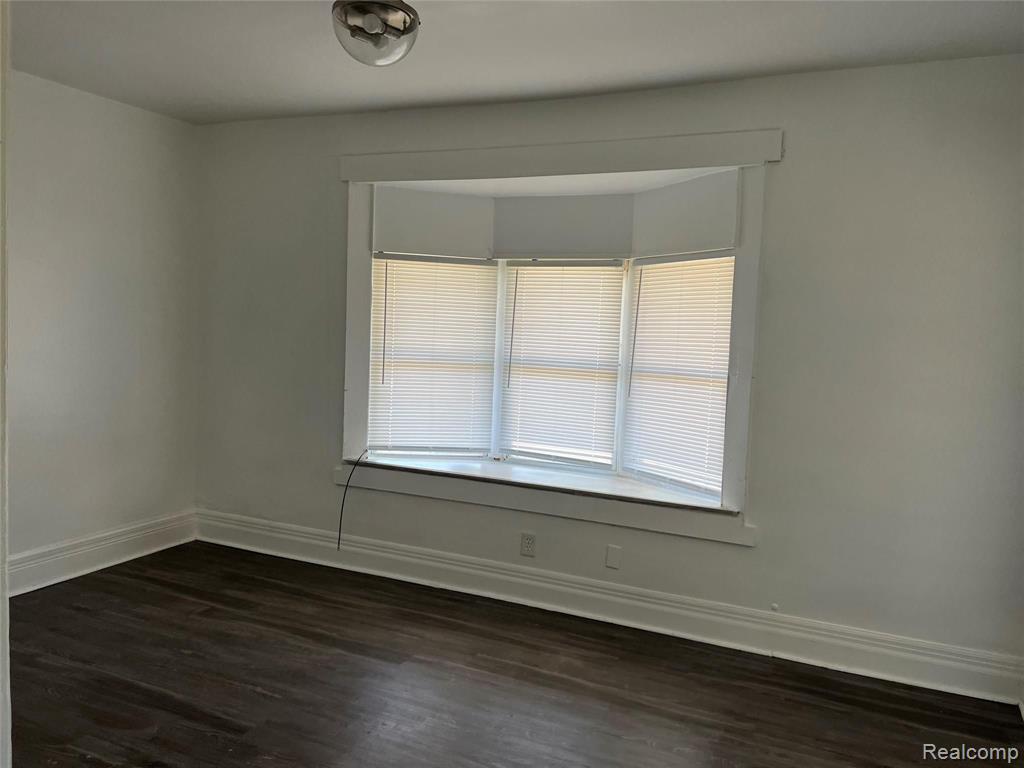 2150/2152 CRANE Street, Detroit, MI 48214 — Photo 3