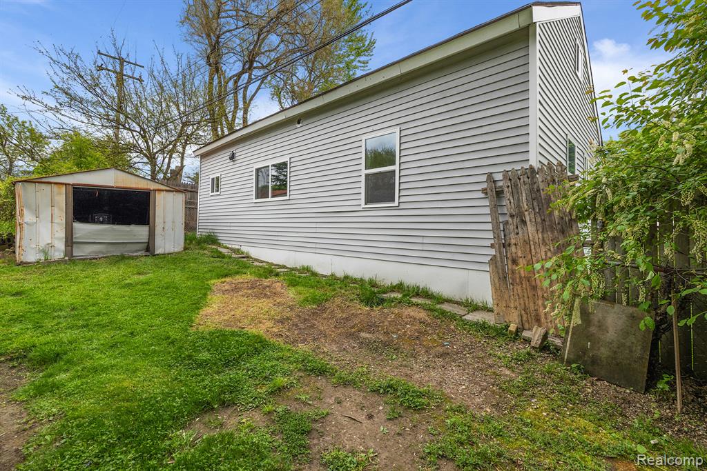 759 YOUNG Street, Pontiac, MI 48340 — Photo 28