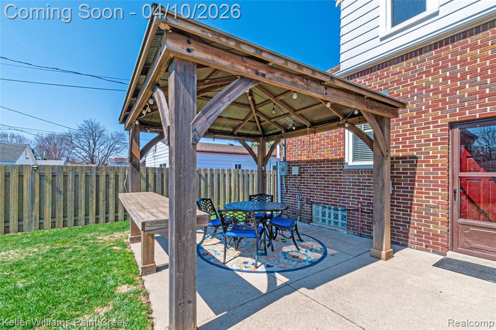 7392 Voerner Avenue, Center Line, MI 48015 — Photo 48