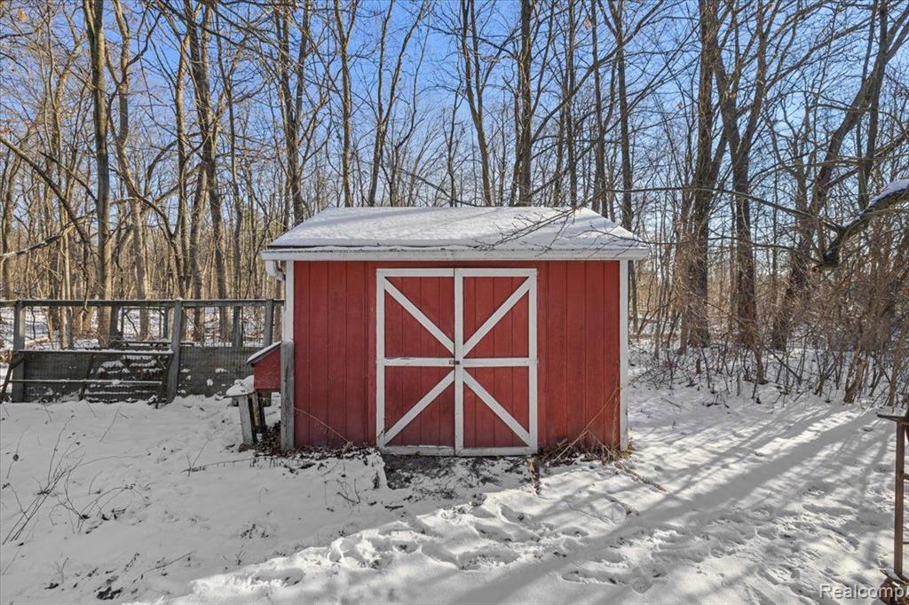 3645 E DRYDEN Road, Metamora, MI 48455 — Photo 8