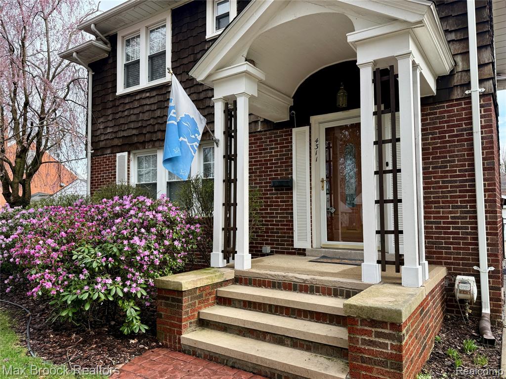 4311 Arlington Drive, Royal Oak, MI 48073 — Photo 2