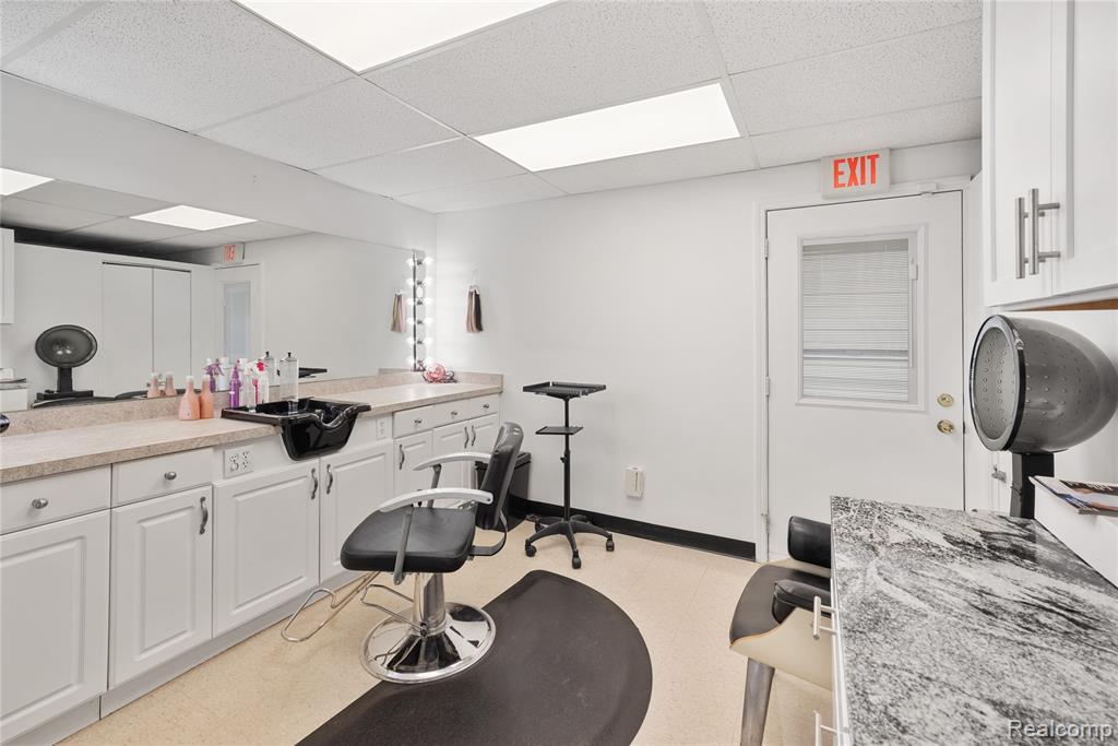 4680 Dixie Highway, Waterford, MI — Photo 14