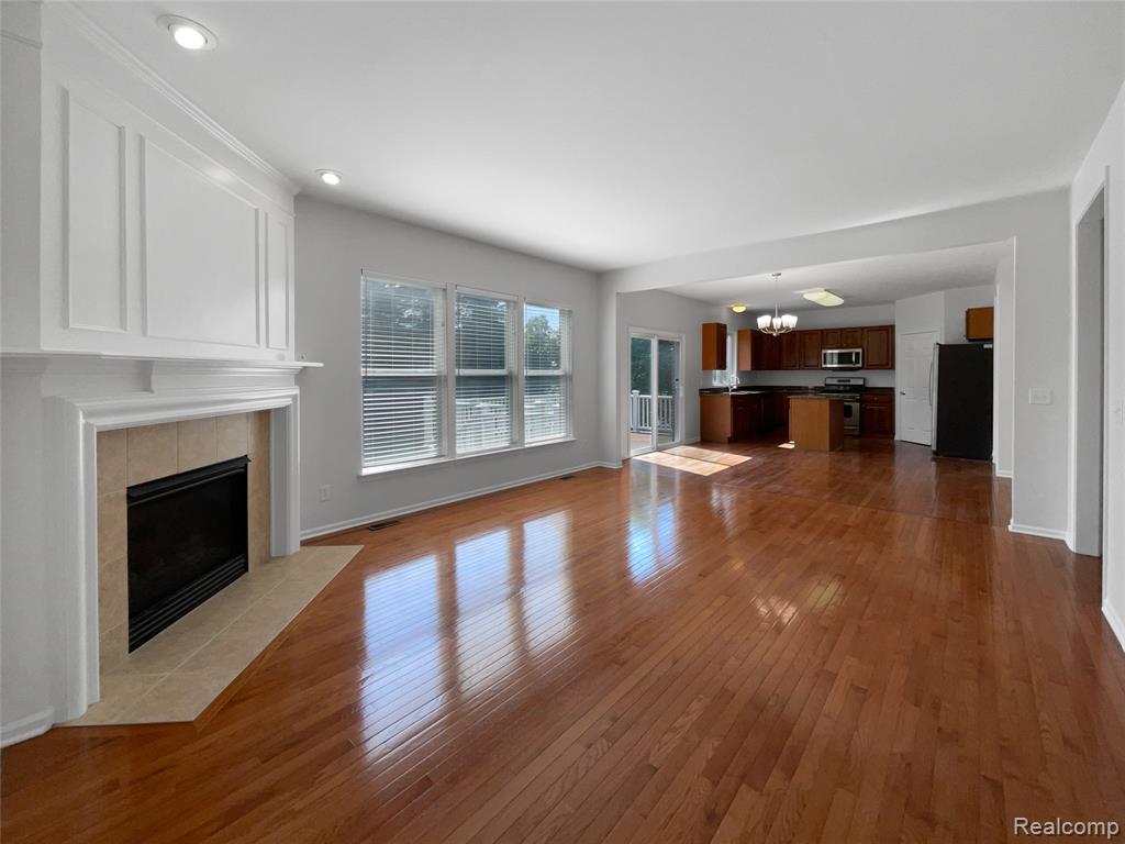 1960 Frances Way, Ypsilanti, MI 48198 — Photo 13