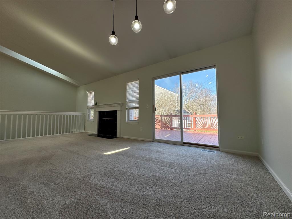 357 Victorian Court, Belleville, MI 48111 — Photo 12