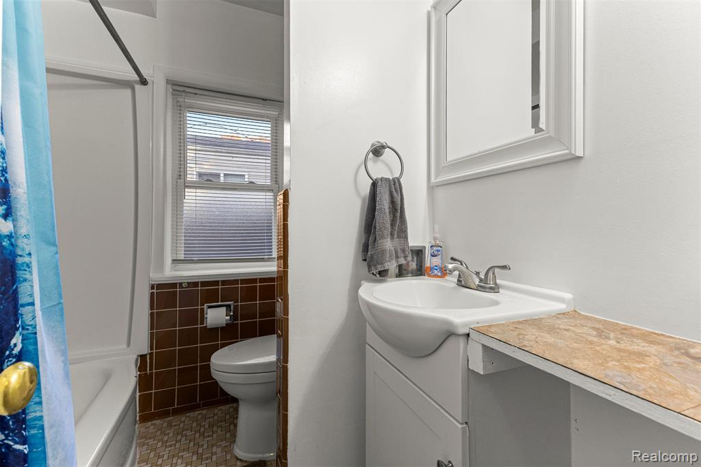 4494 Huron Street, Dearborn Heights, MI 48125 — Photo 22
