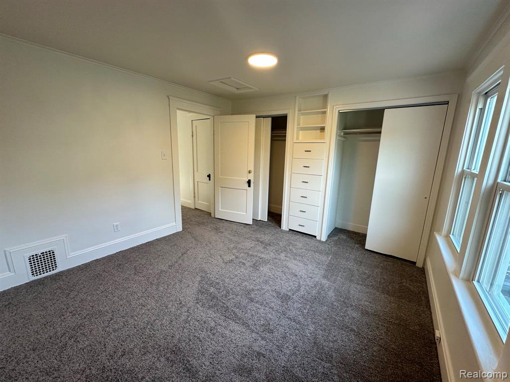 902 W Washington Avenue, Jackson, MI 49203 — Photo 20