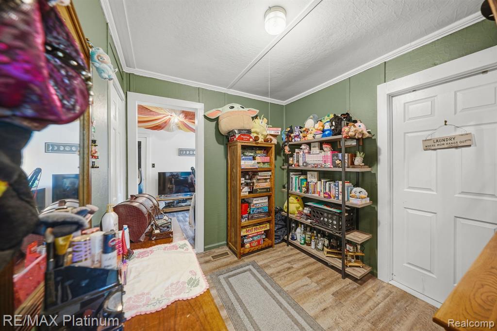 5630 Glen Echo Drive, Howell, MI 48843 — Photo 21