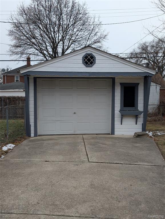 8277 Sussex Street, Detroit, MI 48228 — Photo 14