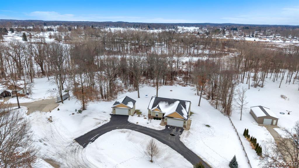 5291 Bella Drive, Highland, MI 48356 — Photo 57